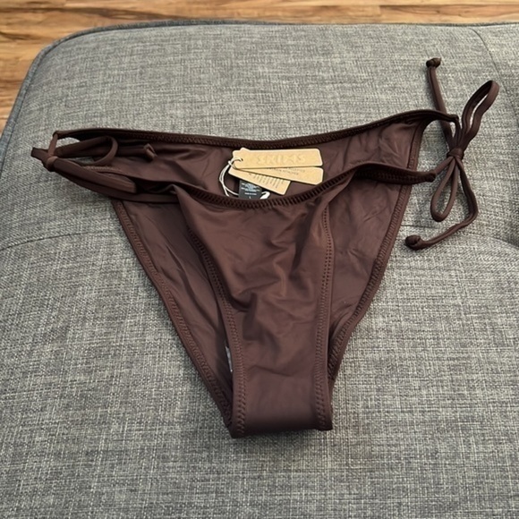 SWIM DIPPED TIE BOTTOMS - Picture 9 of 11